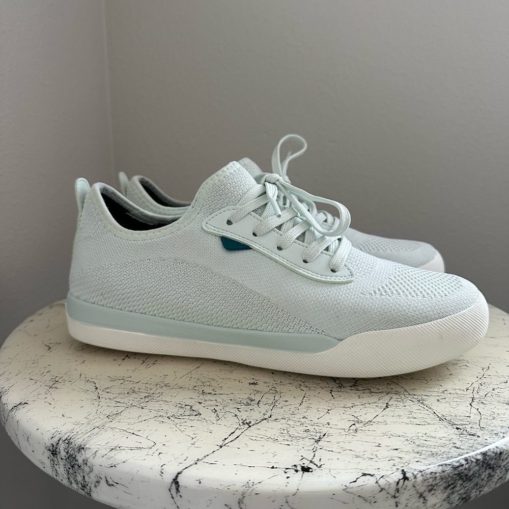 Vessi weekend sneaker, women’s 9, light blue - Picture 2 of 6